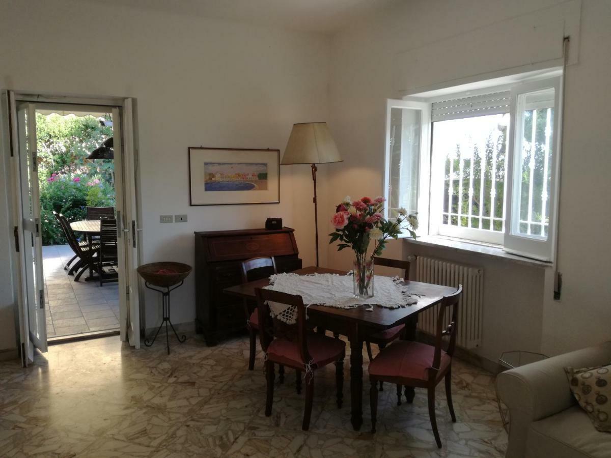 Villa Mariolina Guest House บารี ภายนอก รูปภาพ